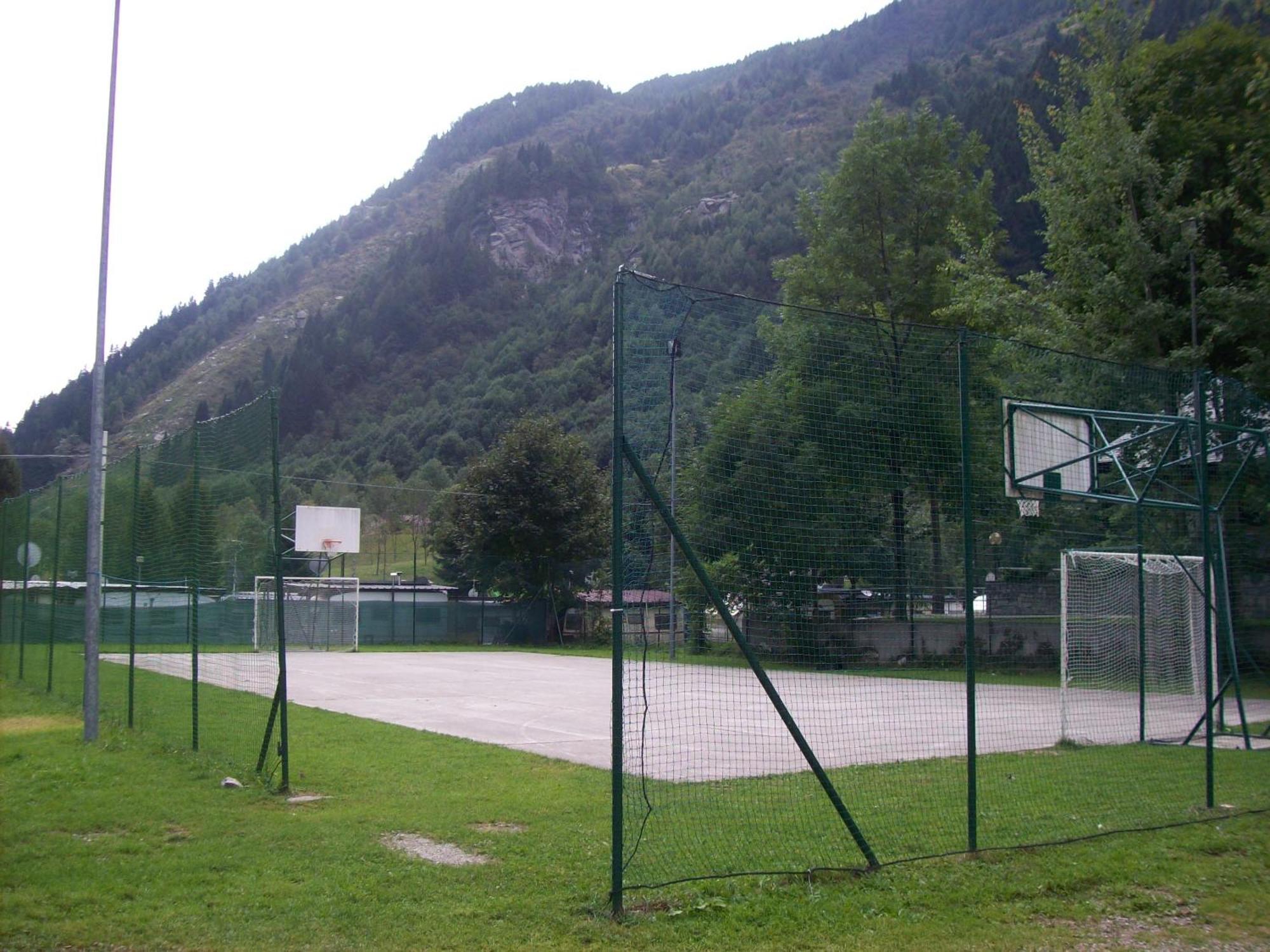 Campodolcino Camping Exterior foto