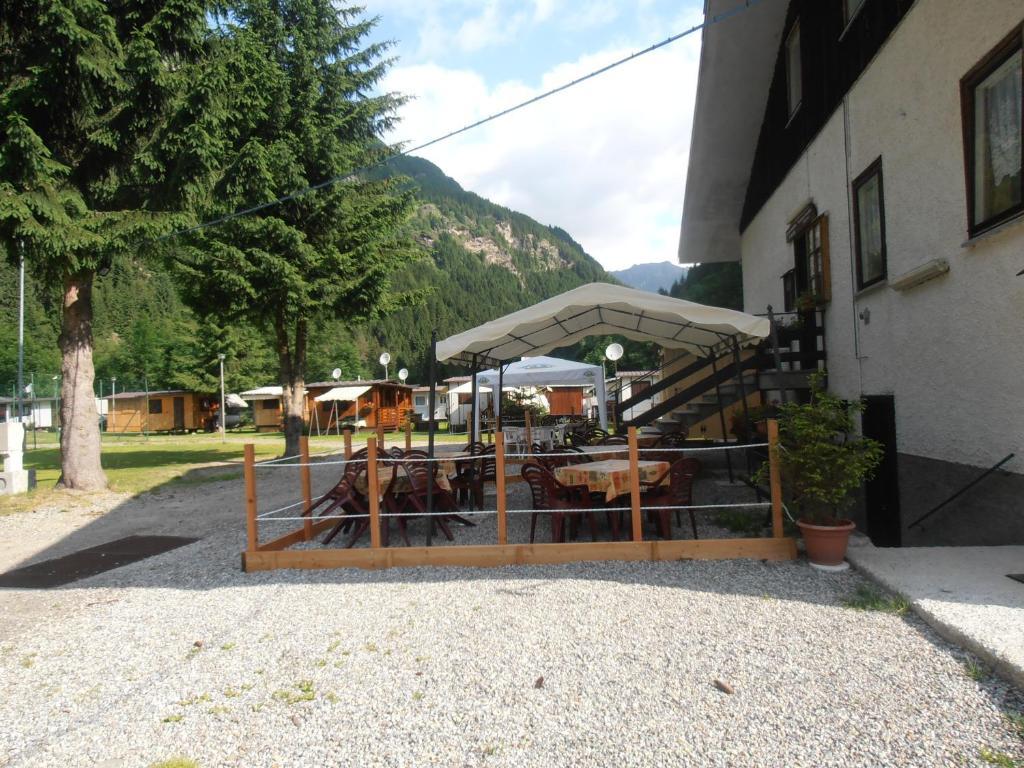 Campodolcino Camping Exterior foto
